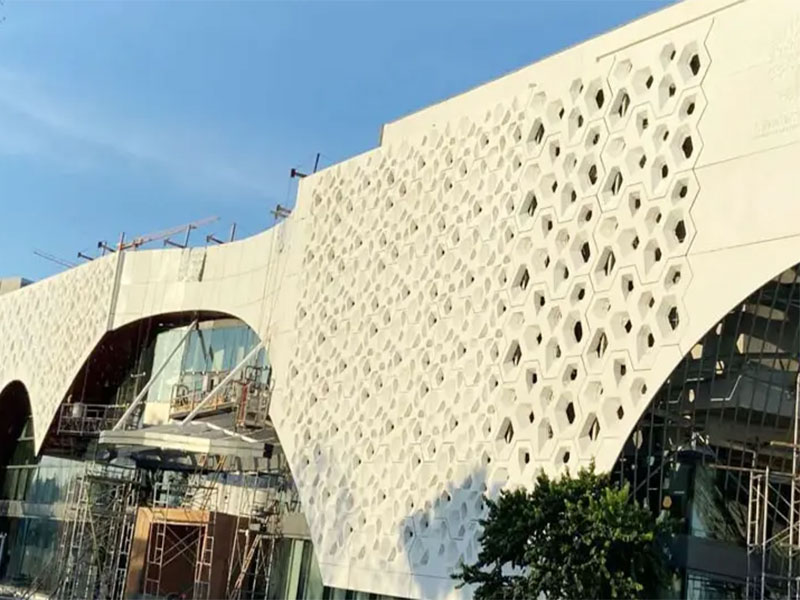 UHPC外墻掛板，讓建筑充滿無限想象